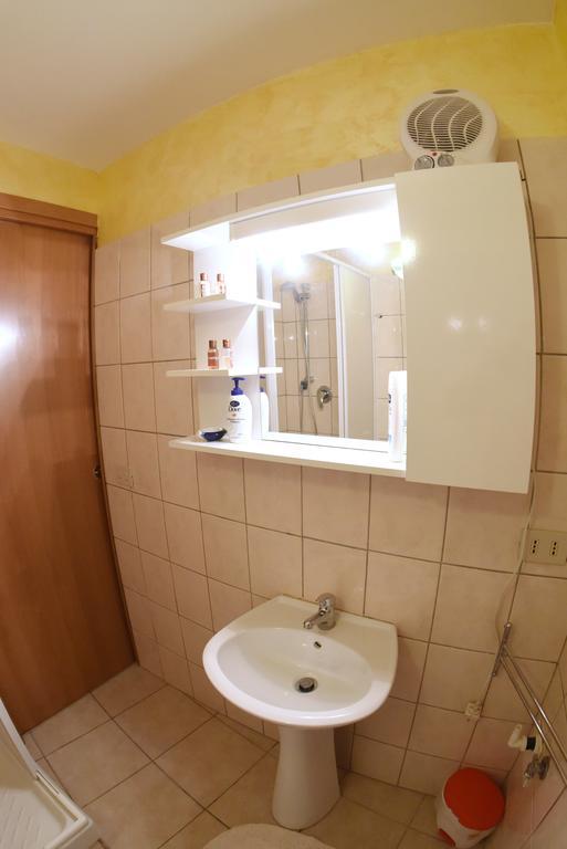 La Casetta Dei Desideri Poggio Bustone Kültér fotó